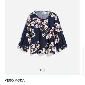 Vero Moda Crinkle 3/4 Sleeve Top